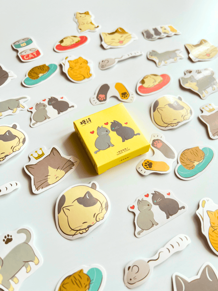 სტიკერი Cats