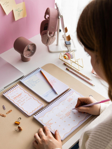 მგეგმავი Abstract